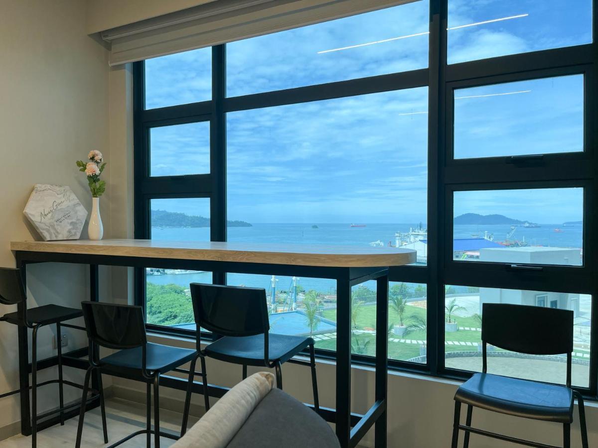 Jesselton Quay Seaview Can Request Latecheckout 2Pm
