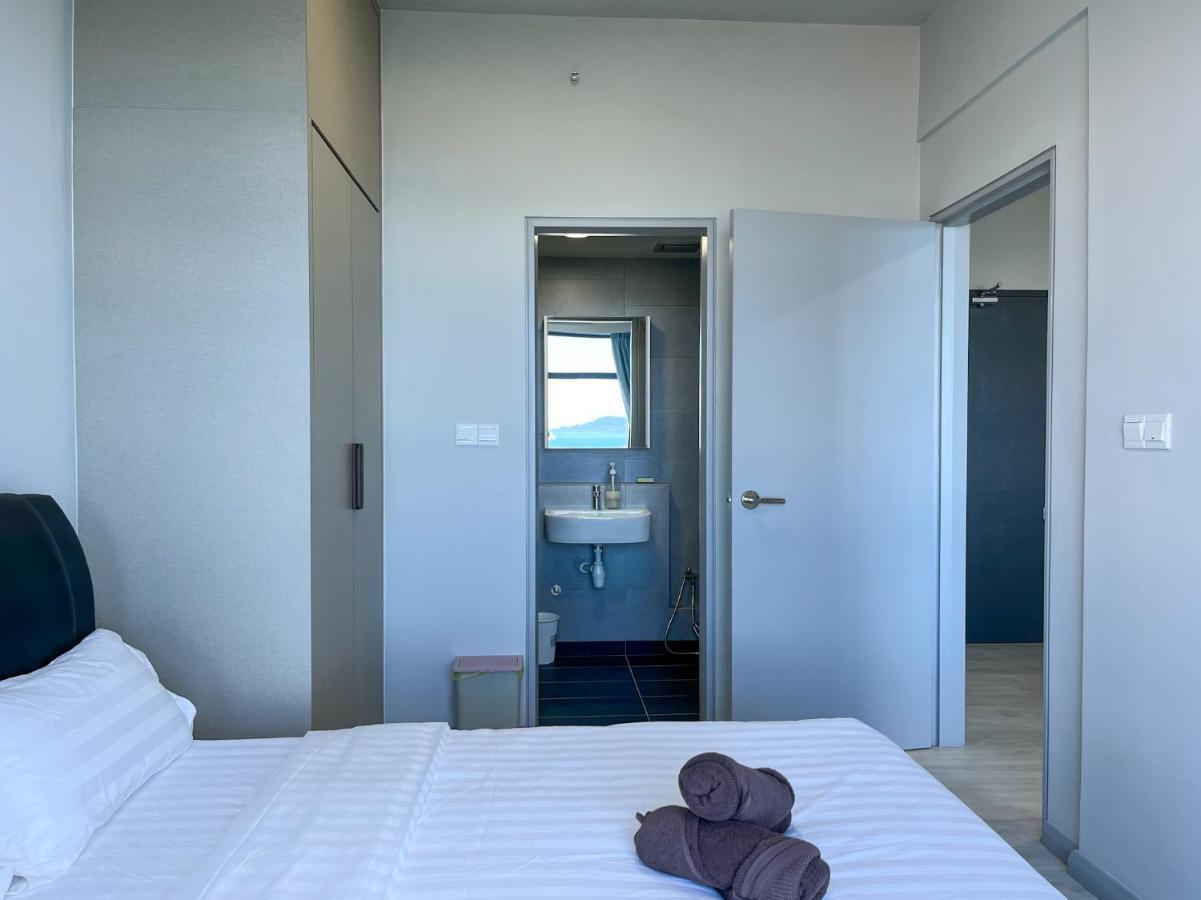 Apartment Jesselton Quay Seaview Can Request Latecheckout 2Pm *
