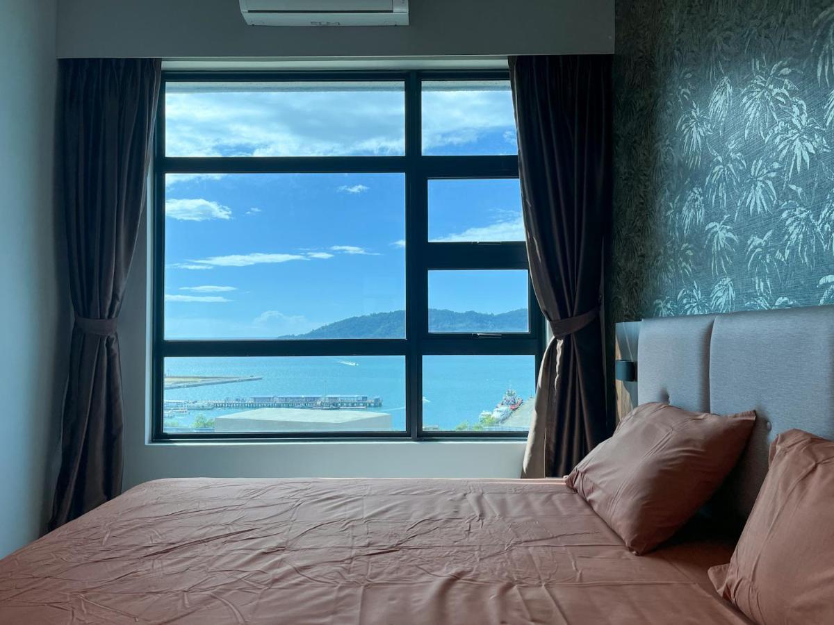 Jesselton Quay Seaview Can Request Latecheckout 2Pm *